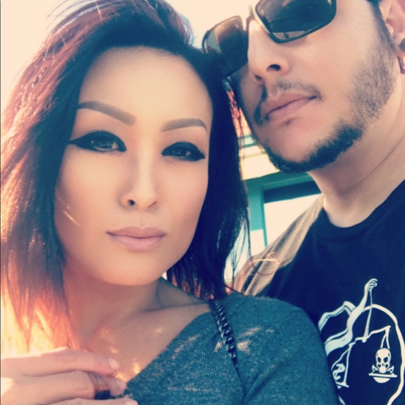 Meet your Posher, Bernadette - Picture 3 of 8